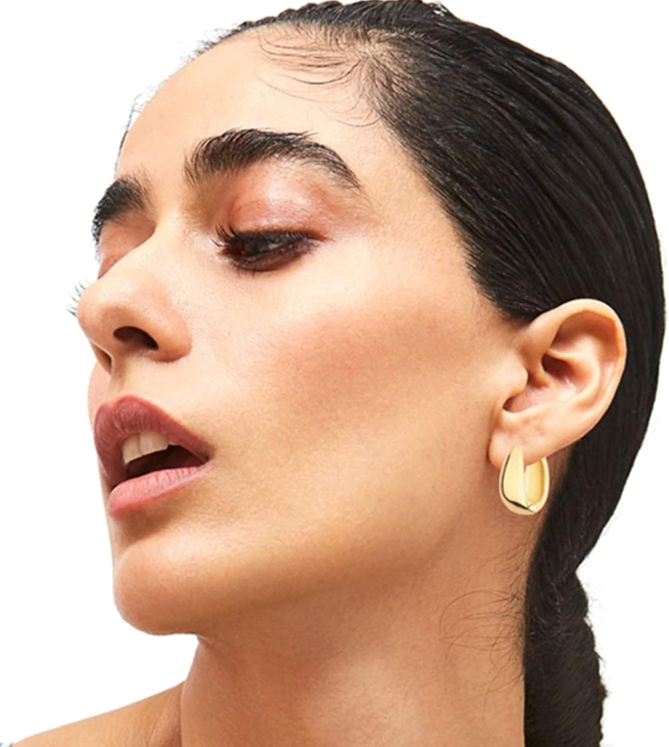6 Pairs 14K Gold Plated Chunky Hoop Earrings Set for Women – Lightweight Twisted Huggie Hoops Multipack